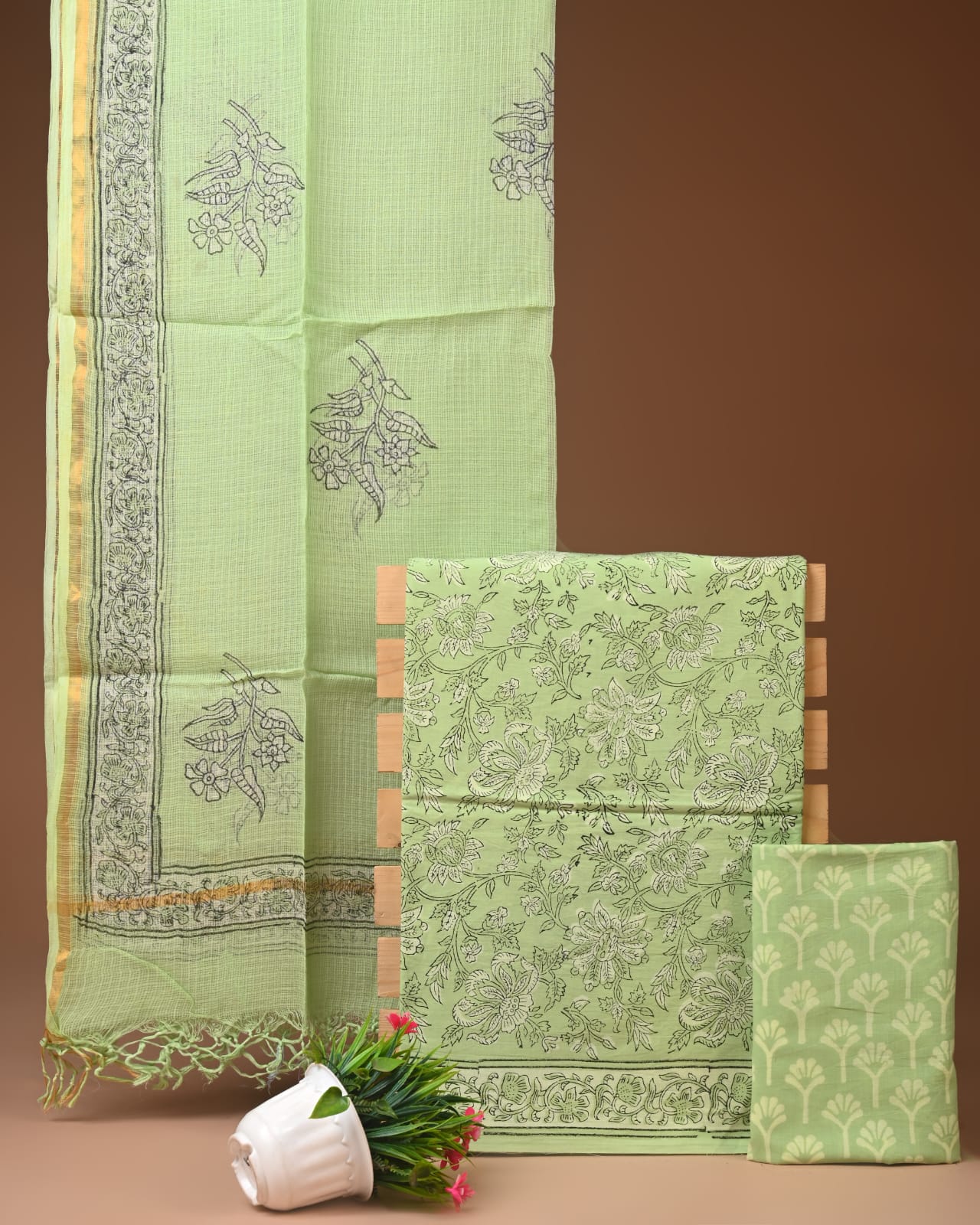 Pure Cotton Unstitched Suit With Kota Dupatta