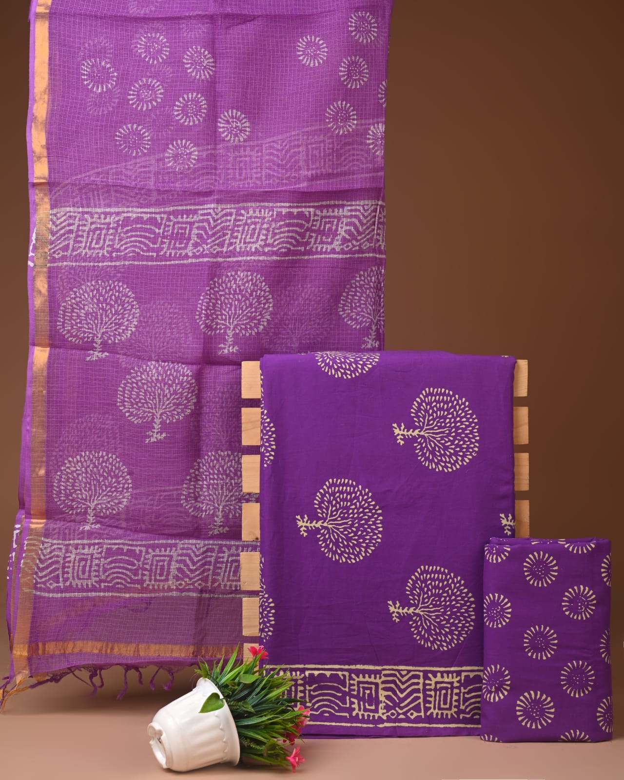 Pure Cotton Unstitched Suit With Kota Dupatta
